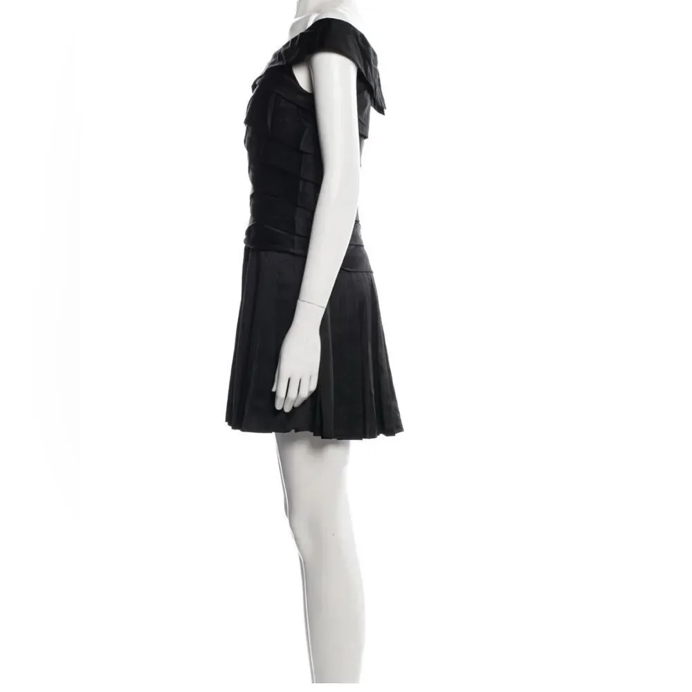 Ted Baker London ‘Erta’ black satin mini dress (TB size 3/US size 6/8) EUC - Picture 2 of 7